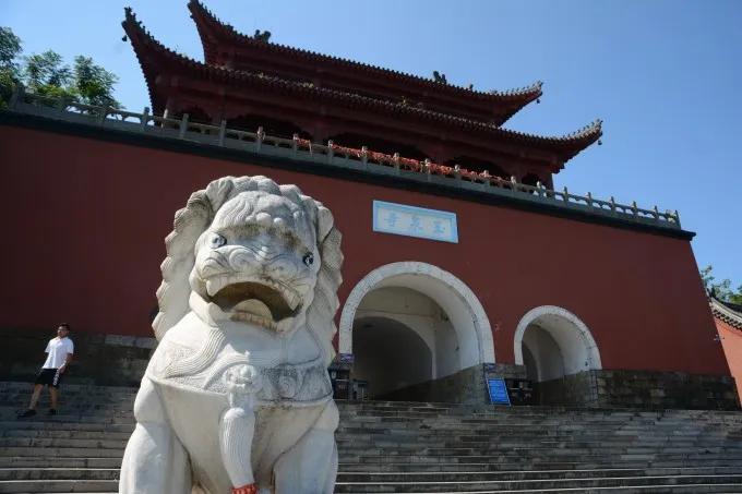 玉泉山